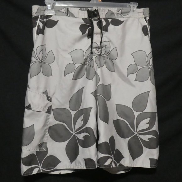 OLD NAVY | size 18 | Floral Print Swim Trunks | Mesh Lining - Picture 1 of 14